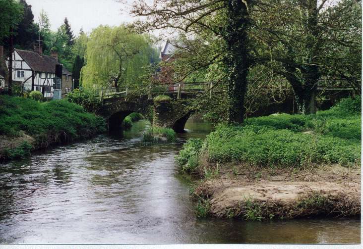 Eashing Bridges