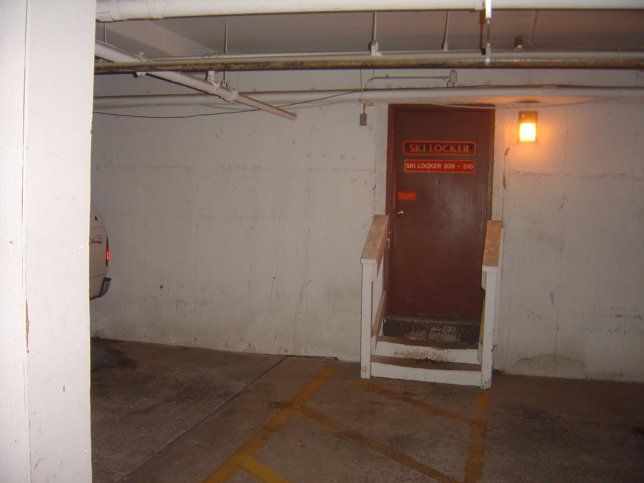 Garage parking