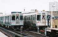 Red and Brown Line at Armitage &copy; Thomas Schunk