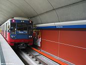 Raclawicka 2003 &copy; UrbanRail.Net