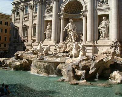 trevi2000.jpg (40122 bytes)