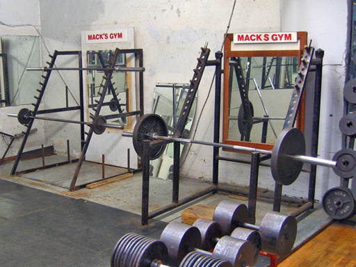 Squat Area