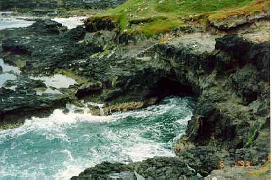blowhole.JPG (30098 bytes)