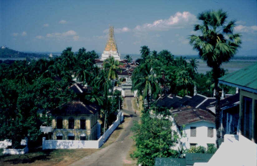 The parade of temples
