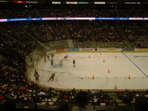 'Puck Control': Wade Redden (red) Vs Martin Havlat (White) are about to GO! (Havlat won)