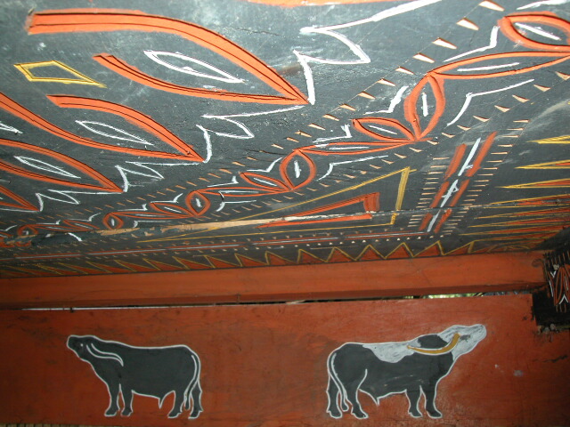 Tonkonan Decorations