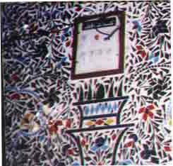 mirrorwork.jpg (21397 bytes)