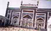 mosque.jpg (2872 bytes)