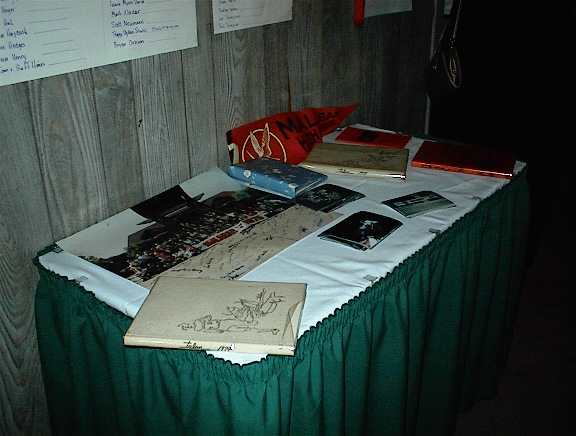 REUNION2000-07.jpg