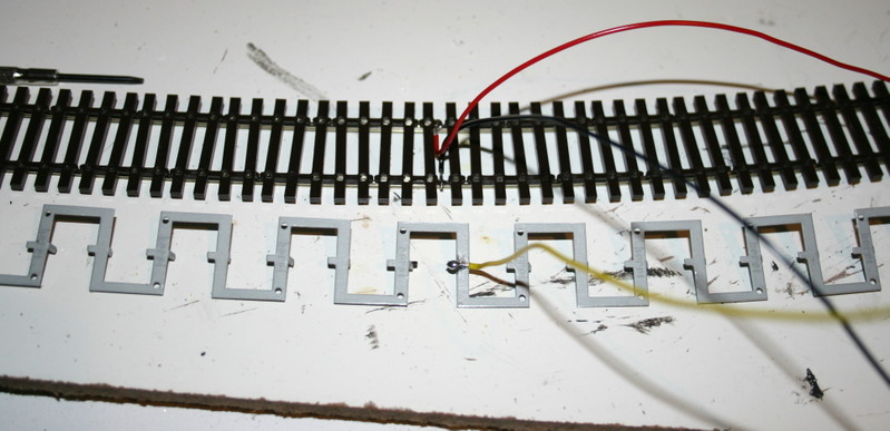 modul_16gr_soldered_rail.jpg