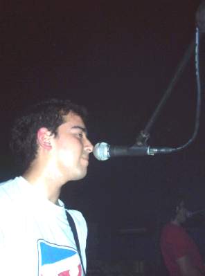6.jpg (7419 bytes)