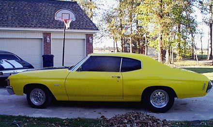[Left side view.]
