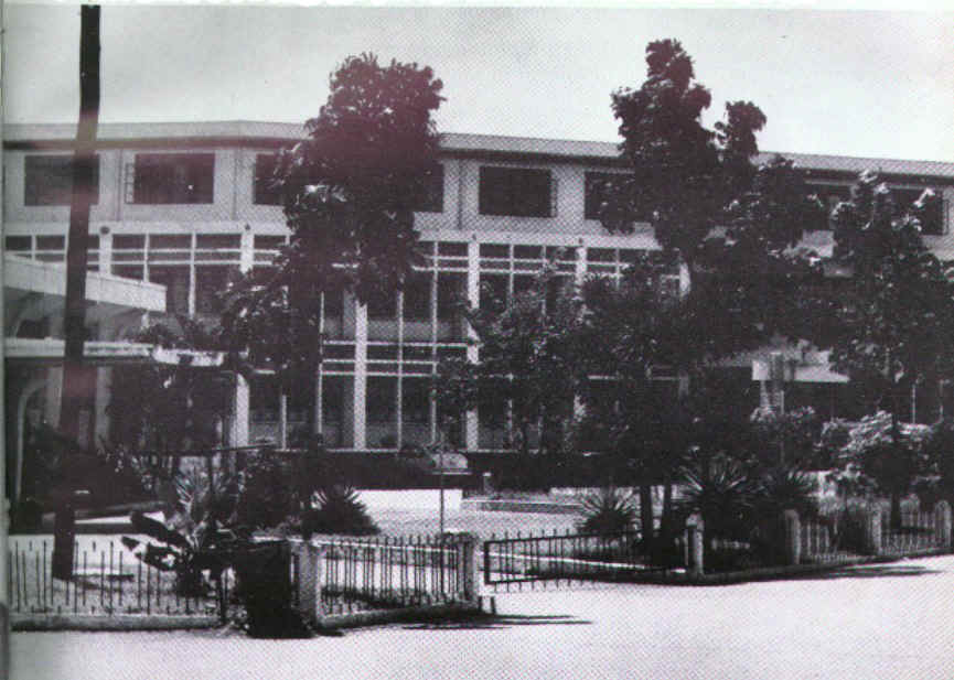 CCMC1b.jpg (57099 bytes)