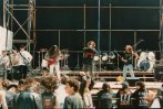 bands14_t.jpg (6959 bytes)