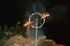 fireworks2_t.jpg (3178 bytes)