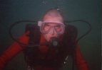 stefan_diver_t.jpg (2498 bytes)