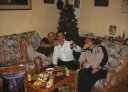 xmas2003_1_t.jpg (4695 bytes)