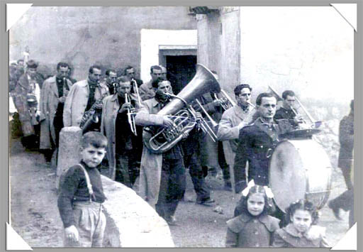 Pasacalles en Terrer
