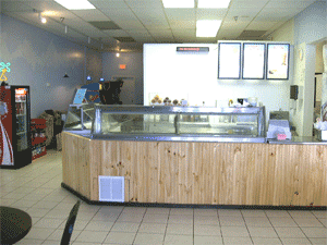Here is the Ice Cream counter and north side dining area of the Laughlin location.