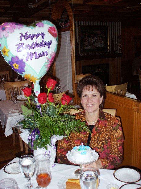 Mom's Bday Dinner - The Rose Garden, 12-30-05