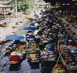 Floating Market in Damnoen Saduak 1