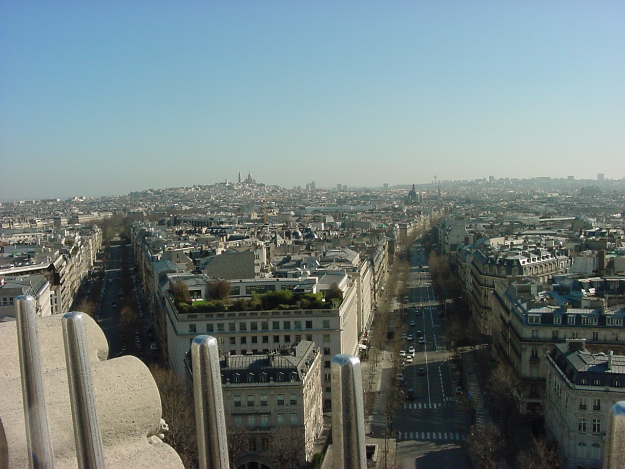 All of the Streets in Paris dead in into the Arc, which sits as an island with a traffic circle surrounding it. 