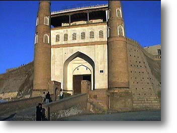 http://www.interq.or.jp/www1/akihitok/akihito/central_aisa/pics/uzbekistan/uzbekistanpice.html