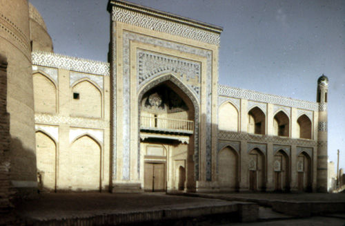 http://monkpict1.netfirms.com/khiva-pictures.html