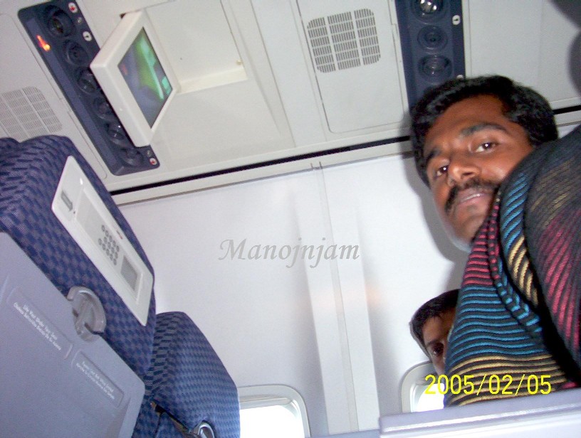  Inside a Continental Airlines flight.