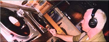 andyspinsgj.jpg - 20925 Bytes