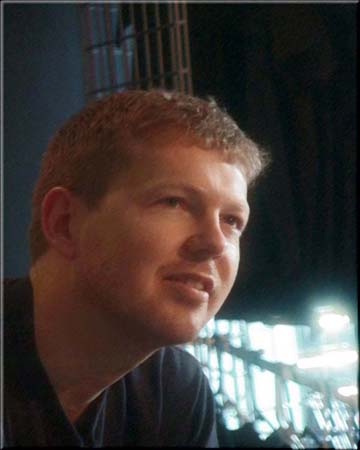 candiddigweedweb.jpg - 22546 Bytes