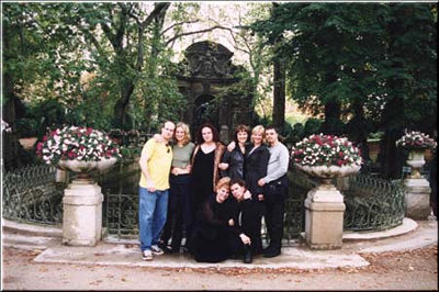 groupweb.jpg - 44699 Bytes