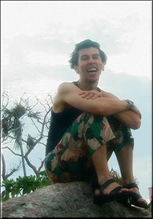 marklafrock.jpg - 30483 Bytes