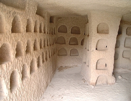  Pigeon holes (literally!), Red Valley 