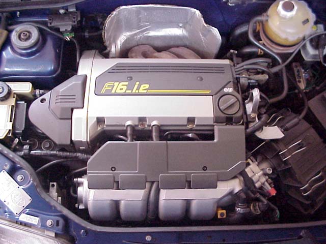 Renault Clio 16V