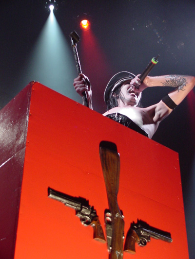 him in the god guns goverment tour birmingham