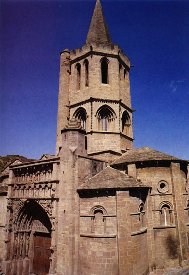 Iglesia de Sta. M&ordf; la Real- Sang&uuml;esa