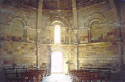 Interior de la Ermita de N&ordf; Sra. de Eunate
