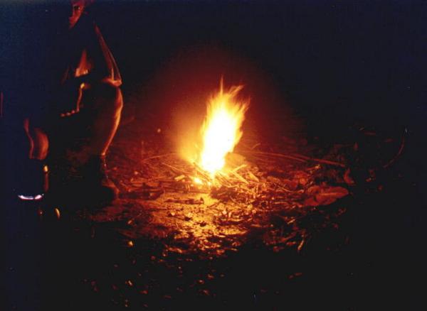 Nachtlager im Urwald