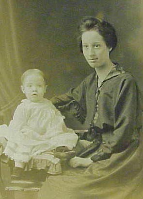 Rhea  terry, baby, Marion Iris Terry.jpg (55850 bytes)