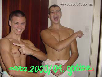 Kao sto se vidi ovo je dugo ocekivana slika 2003/04. godine koja je dobila 5 glasova (od ukupnih 14). Ova slika ce biti na sajtu III/7 prvih mesec dana, a na ovom sajtu ce ostati dok on bude postojao!!!!