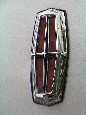 1978 Mark V trunk emblem (22 kb)