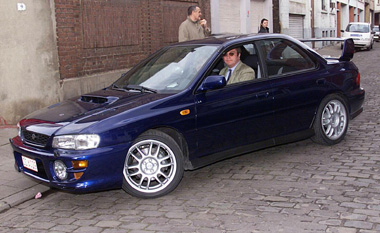 Laurent in zijn Subaru