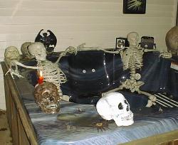 As you continue through, the skeletons are enjoying themselves in the hot tub.