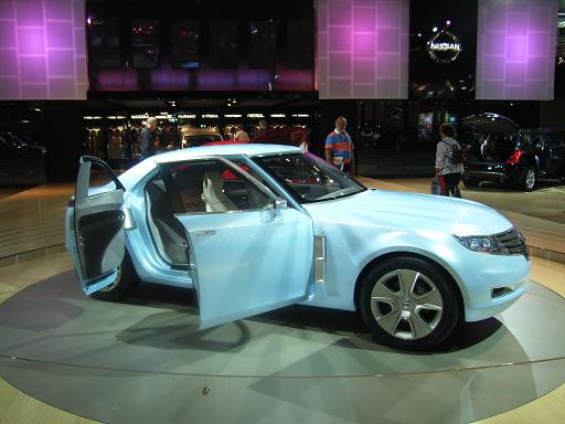 Nissan winkelwagen