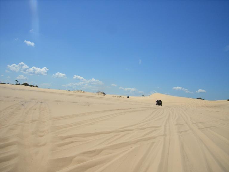 Net de Parijs Dakar maar dan niet van Parijs en niet naar Dakar maar voor de rest exact hetzelfde.