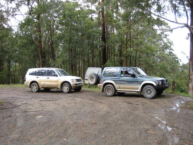 Niet veel deelnemers bij de Camel Trophy dit jaar.