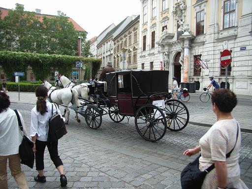 Dit is pas echt een deux-chevaux.......