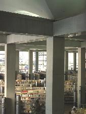 library.jpg (8672 �o�C�g)