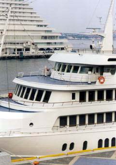 ships.jpg (17273 �o�C�g)